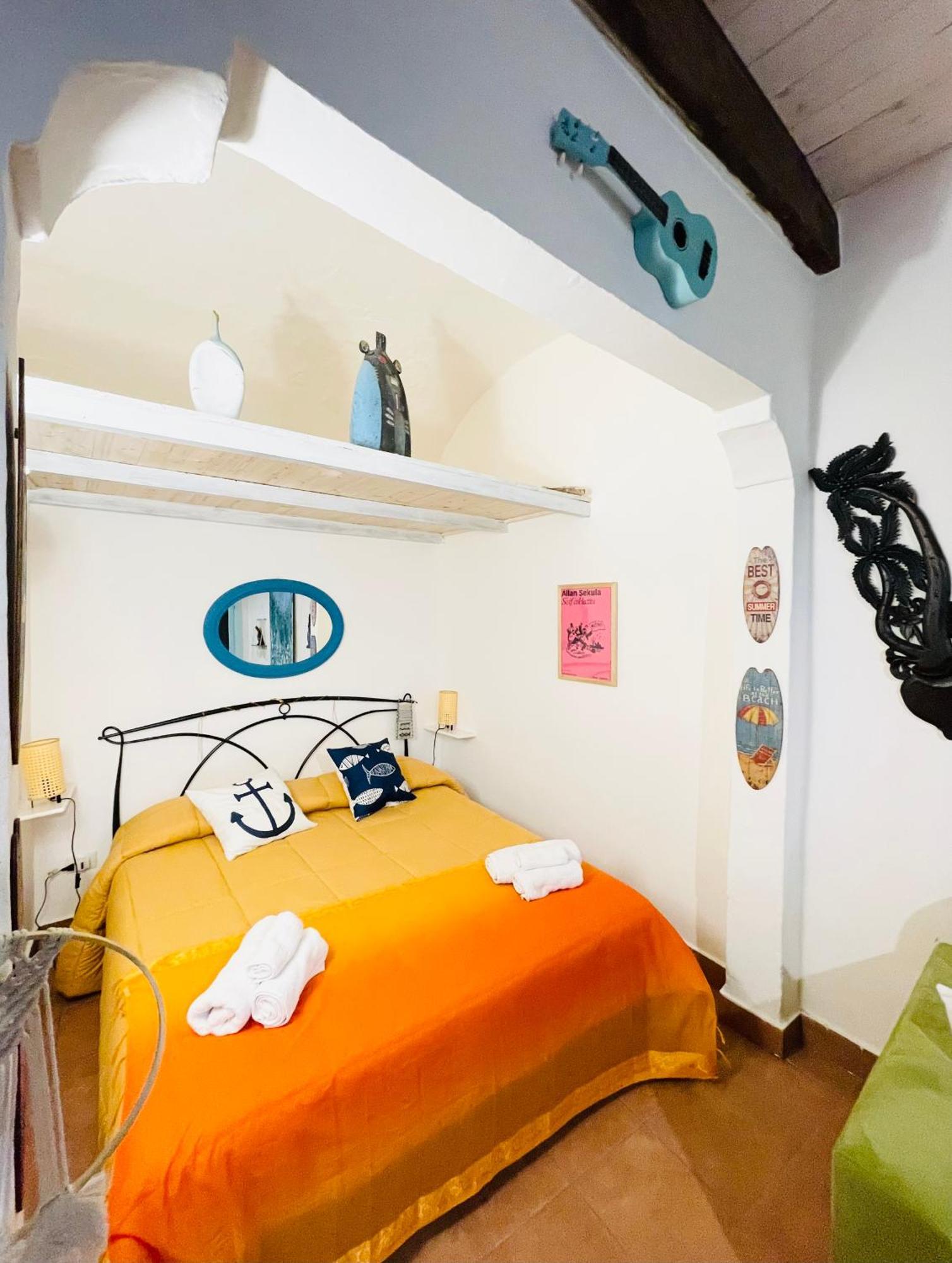 Gaudi Art Room Alghero Exterior foto
